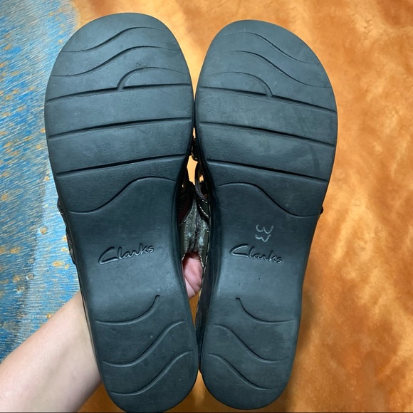 Clarks Bendables Open Toed Wedge Sandals - Picture 5 of 8